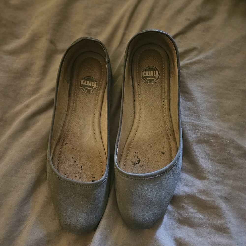 Coolway grey nubuck ballet flats 10
